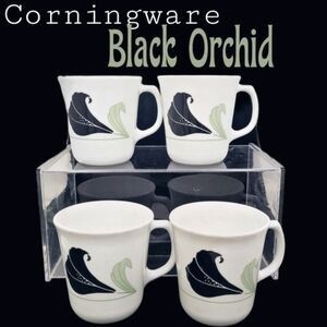 4 corningware corelle Black Orchid vintage coffee mugs
